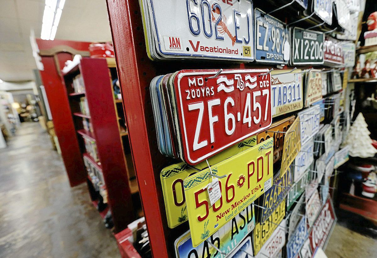 77. Search for treasures in out-of-the-way antique shops